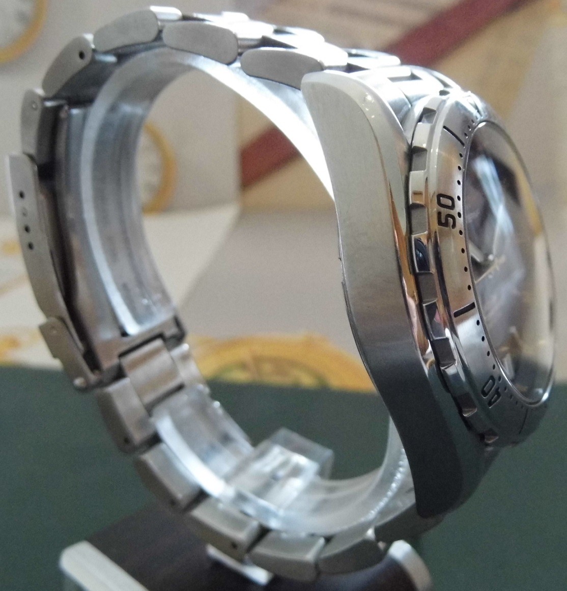 Eterna Kontiki 300M Diver, Black Dial, Bracelet