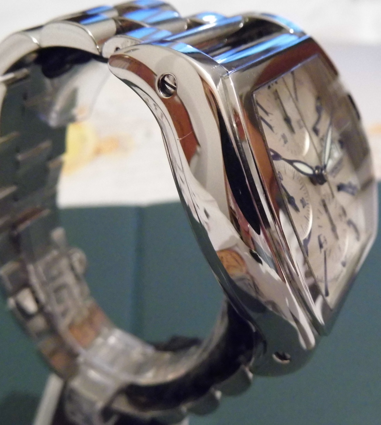 Oris Miles Chronograph, Silver Dial, Stainless Steel Bracelet