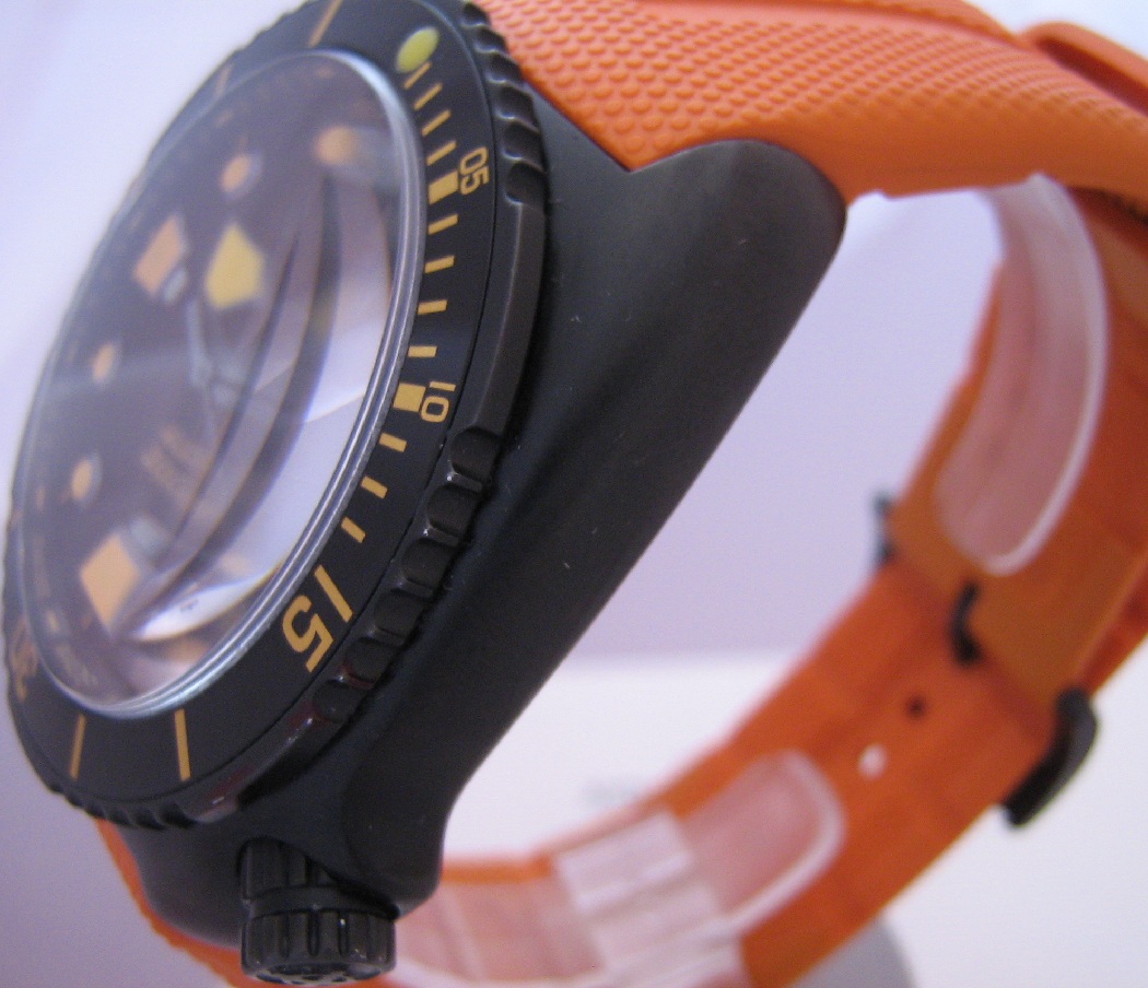 Zodiac Oceanaire, Black Dial With Orange Rubber Strap