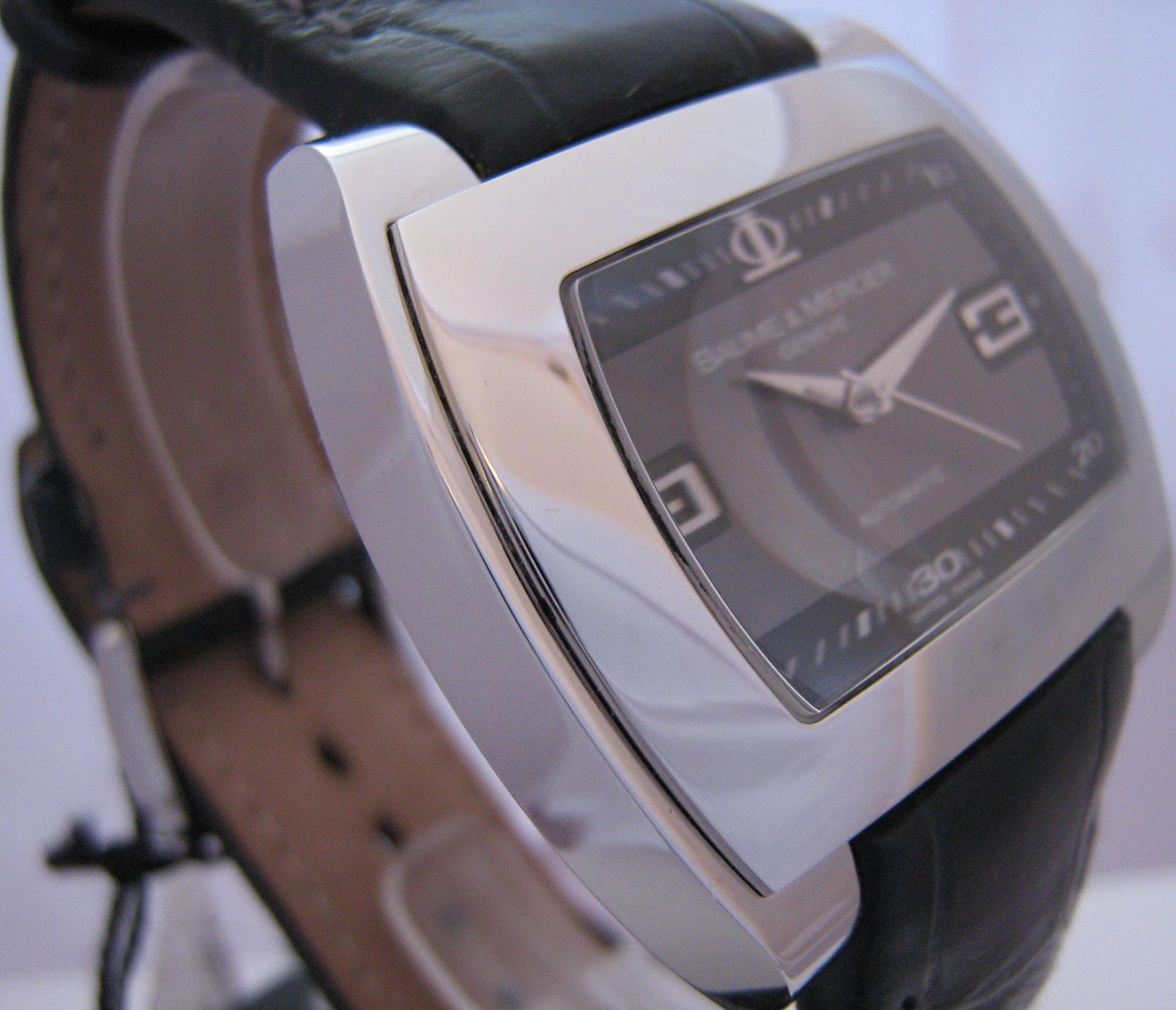 Baume & Mercier Hampton City Automatic, Grey Dial With Leather Strap