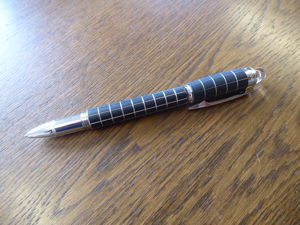 A Montblanc Starwalker Rollerball Pen