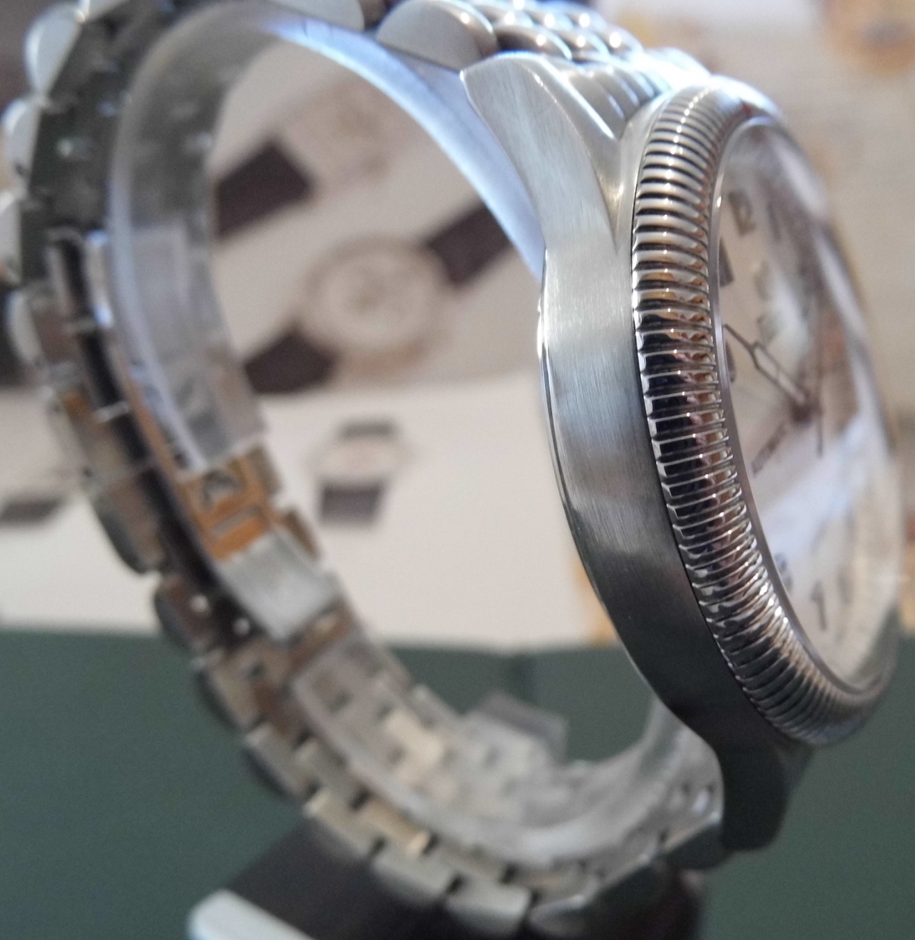 Tutima Grand Classic Automatic, White Dial, Bracelet